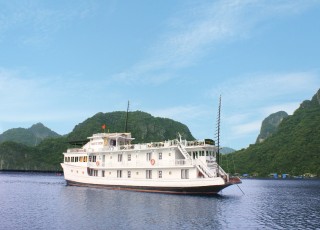 MAJESTIC CRUISE HALONG BAY 2 DAYS 1 NIGHT AND 3 DAYS 2 NIGHTS from 204 USD/ 2 person only